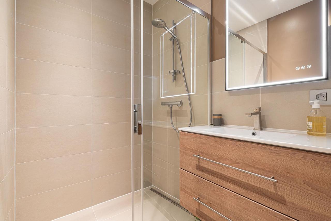 דירות ליון Design Et Charme, 100M2 Face A La Saone מראה חיצוני תמונה